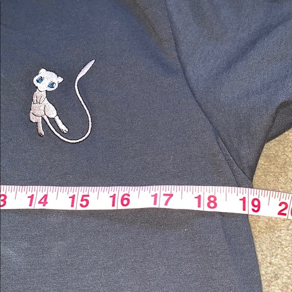 Penshoppe pokemon Mew Relaxed Fit XL Shirt - Picture 8 of 8